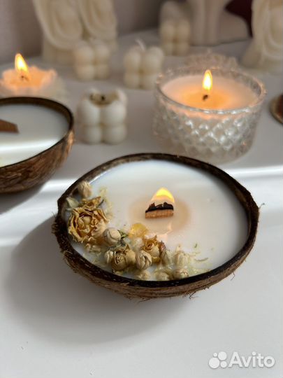 Свеча в кокосе