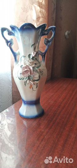 Вазы для цветов,кувшин
