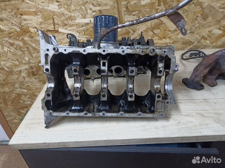 Блок двигателя Peugeot 206 1.4 2008