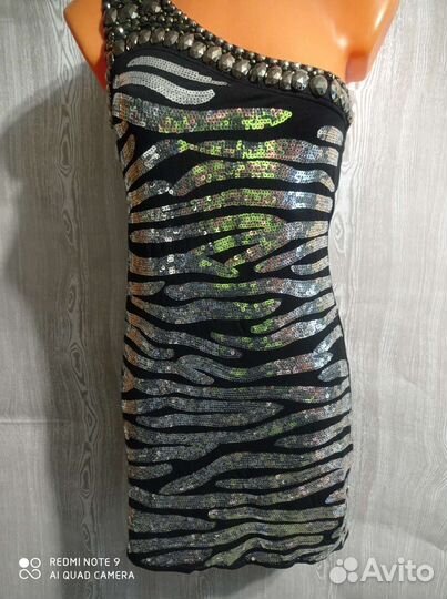 Вечерние платья