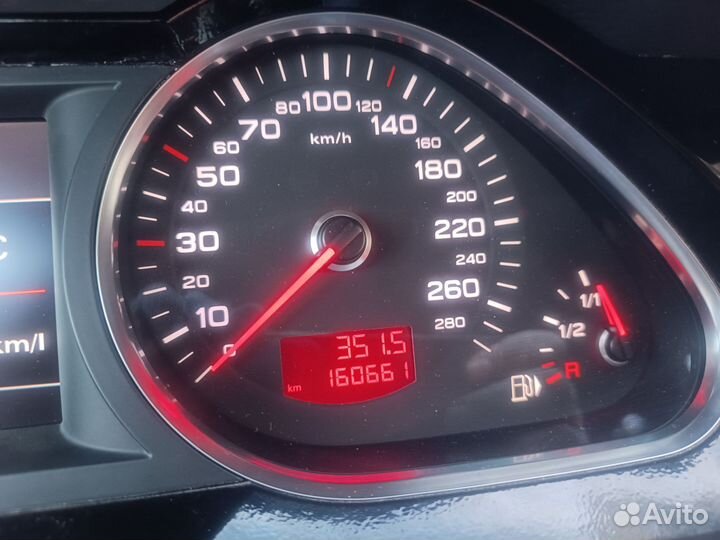 Панель приборов Audi A6 С6 рестайлинг 4F0920901M