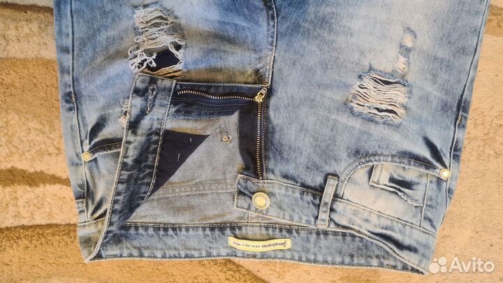 Джинсы srtadivarius 24