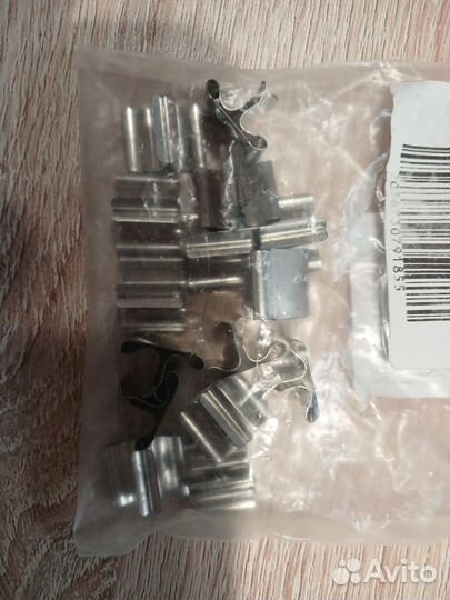 Фитиледержатель для деревянных фитилей