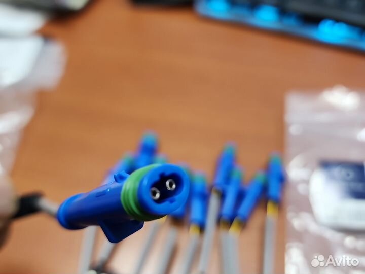 Датчик износа передних тормозных колодок Мерседес