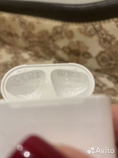 Футляр для airpods