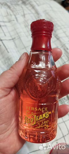 Туалетная вода versace red jeans оригинал