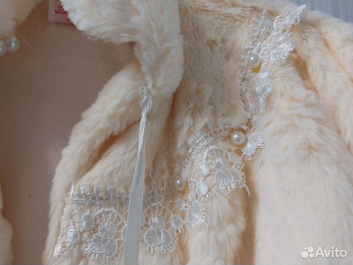 Жилетка (накидка для девочки)