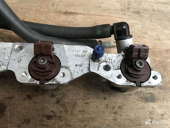 Рейка топливная Ford Mondeo 2 Форд Мондео