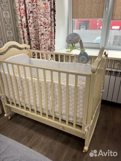 Детская кроватка Гандылян