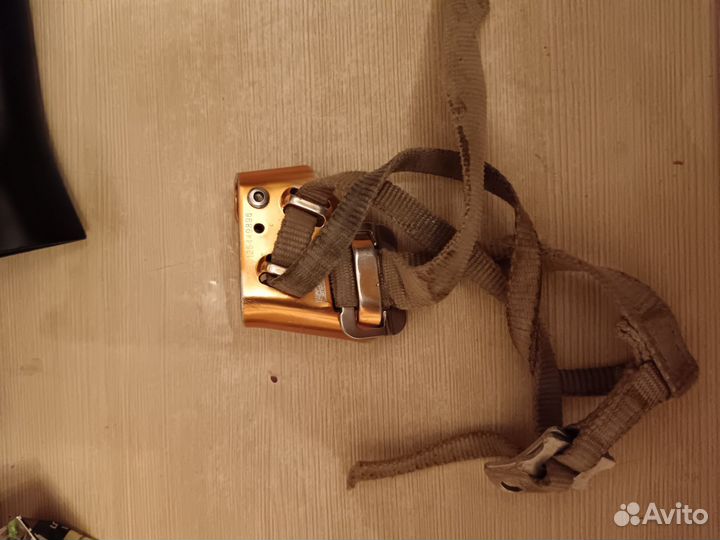 Пантин левый для альпинизма