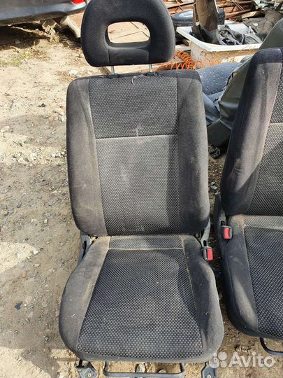 Сиденья передние Mitsubishi Lancer IX