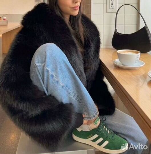 Шуба из эко меха