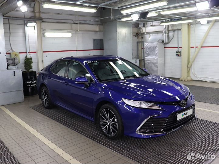 Toyota Camry 2.5 AT, 2021, 12 000 км