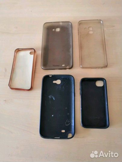 Чехлы на телефоны