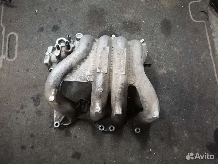 Коллектор впускной Renault scenic 1 1,6