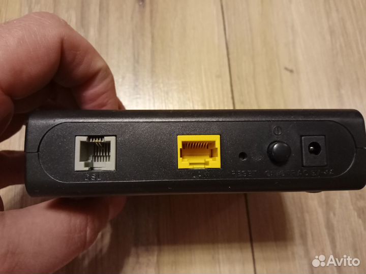 Adsl-роутер D-Link DSL-2500U