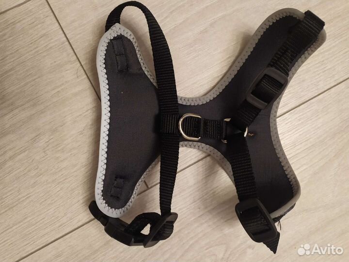 Шлейка для собаки