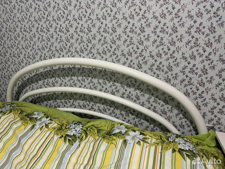 Кровать двухспальная 160 200