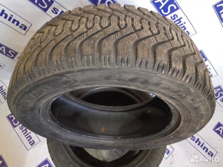 Goodyear UltraGrip 500 225/60 R17 88R