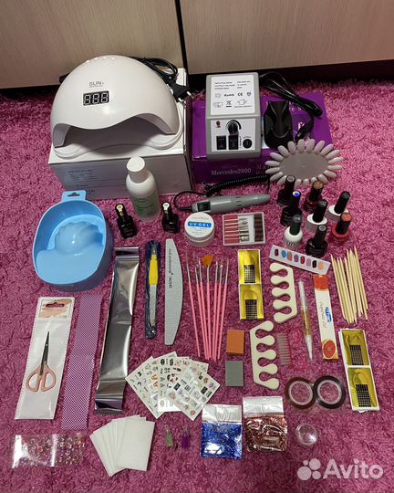 Набор для маникюра с лампой и аппаратом