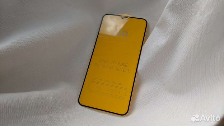 Стекло защитное iPhone