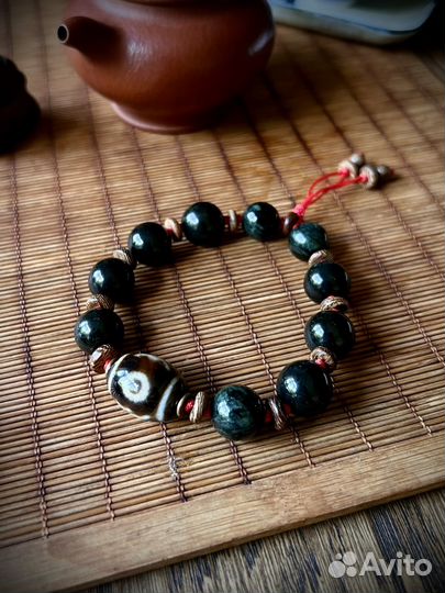 Нефритовый предмет #225