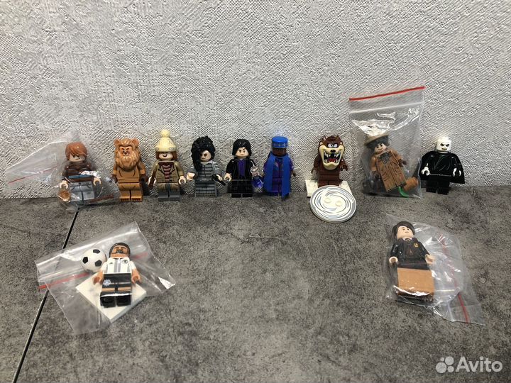 Lego minifigures