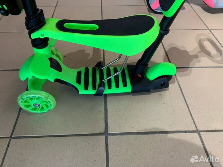 Самокат 5 в 1 божья коровка