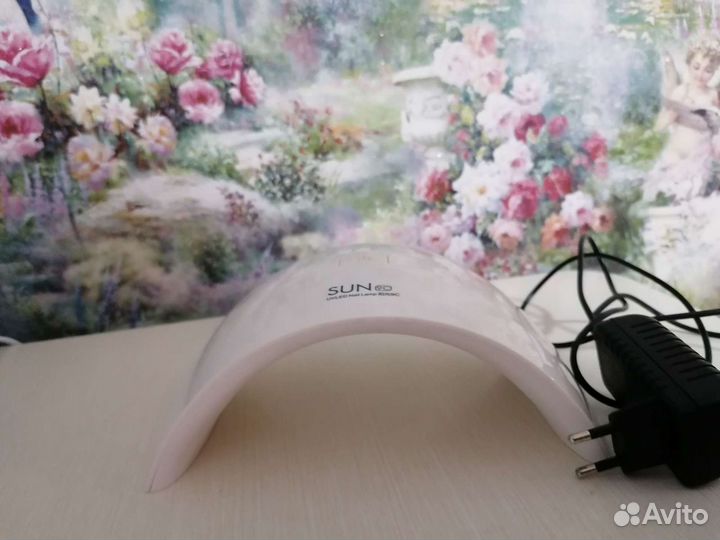 Лампа для ногтей