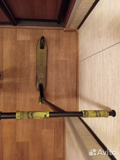 Трюковой самокат