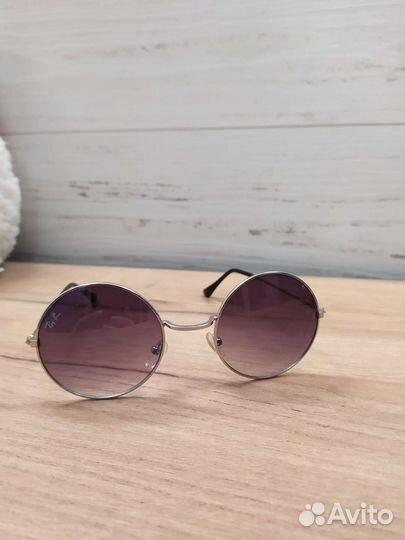 Солнцезащитные очки