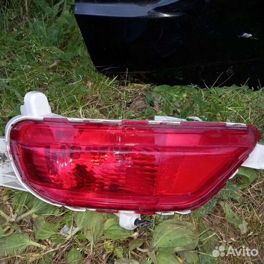 Задняя противотуманная фара сх-5 (задняя)