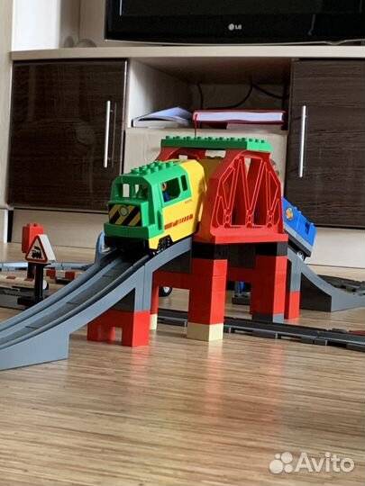 Lego duplo грузовой поезд