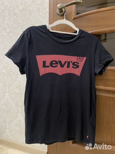 Футболка levis женская р-р S