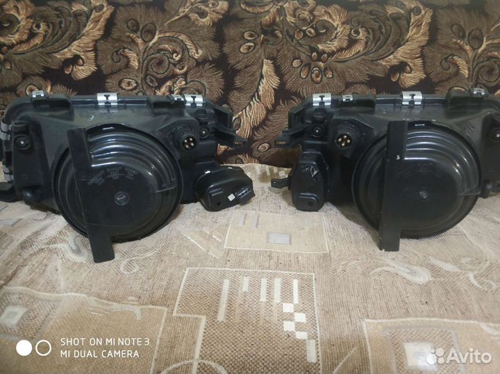 Фары на Ауди 80 В4