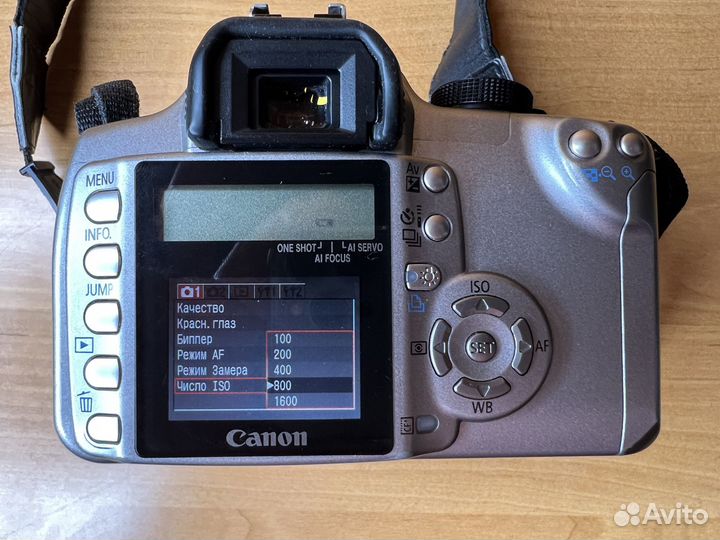 Зеркальный фотоаппарат Canon EOS 350D