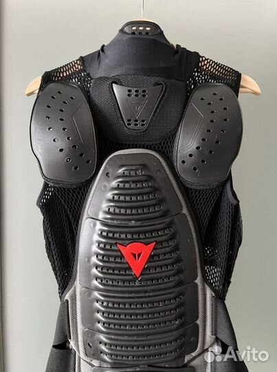 Мото защита спины Dainese