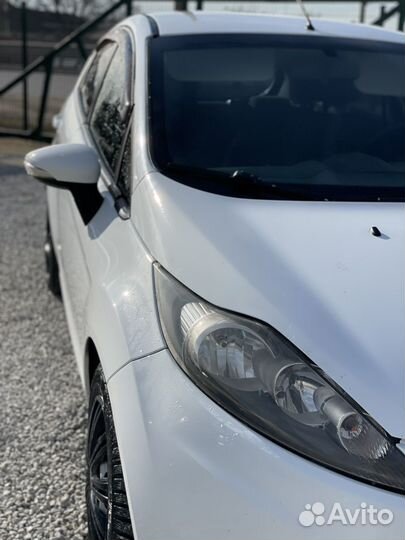 Ford Fiesta 1.2 МТ, 2011, 200 000 км