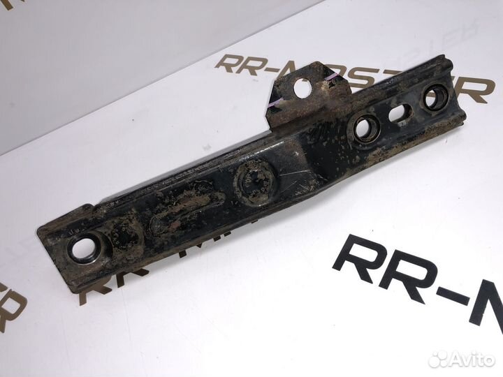 Усилитель подрамника range rover Левый