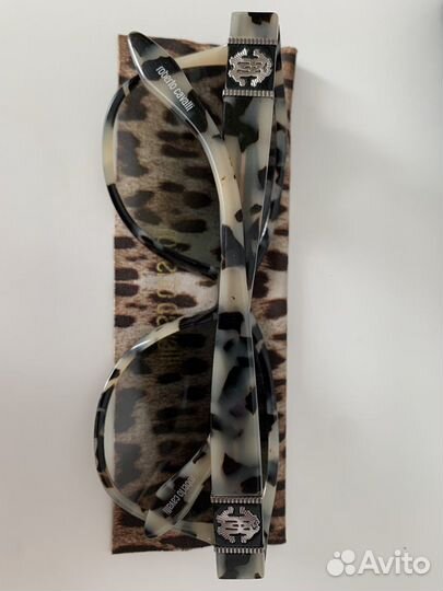 Солнцезащитные очки roberto cavalli