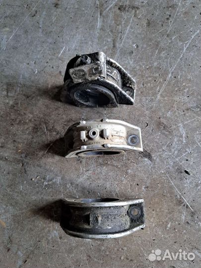 Скоба переднего стабилизатора BMW E65