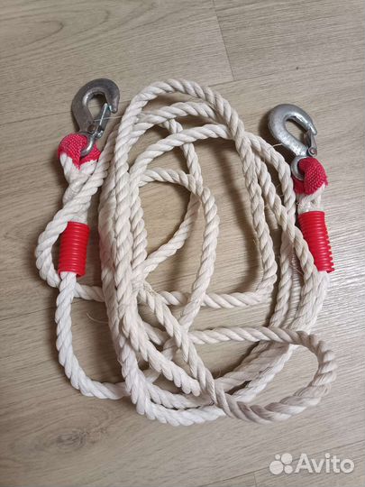 Трос буксировочный