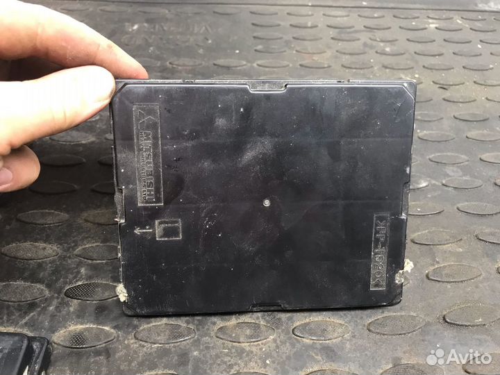 Блок управления климат-контролем Mitsubishi Lancer