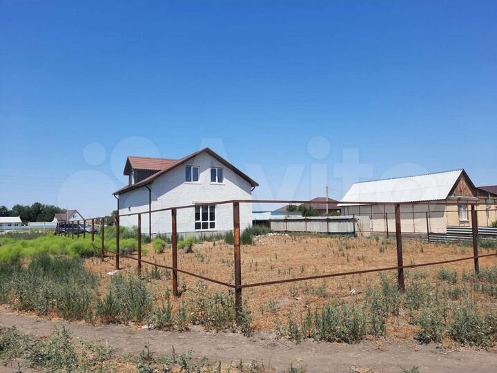 Дом 130 м² на участке 8 сот.