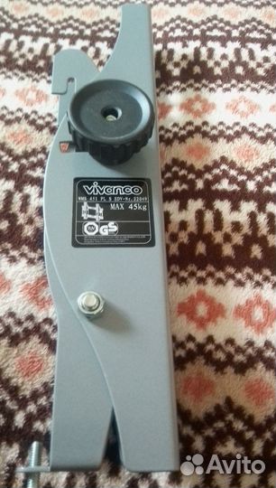 Кронштейн для телевизора на стену новый