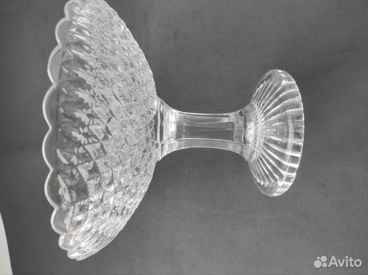 Вазы конфетницы