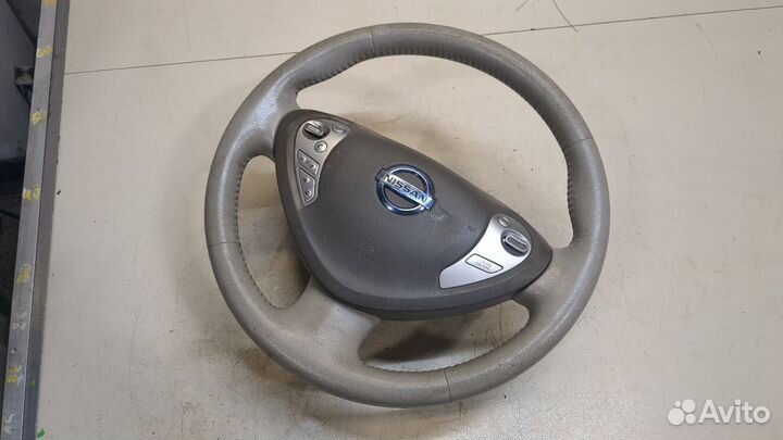 Руль Nissan Leaf, 2011