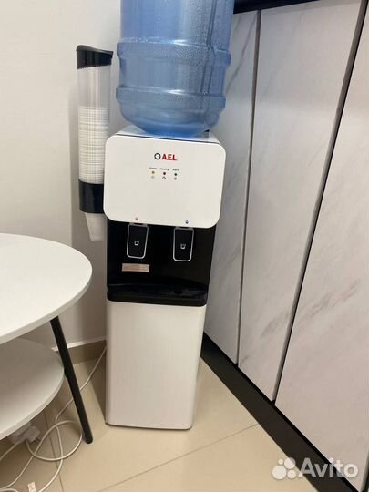 Кулер для воды напольный бу