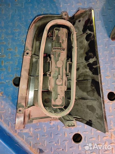 Фонари задние Mercedes-Benz Vito W638