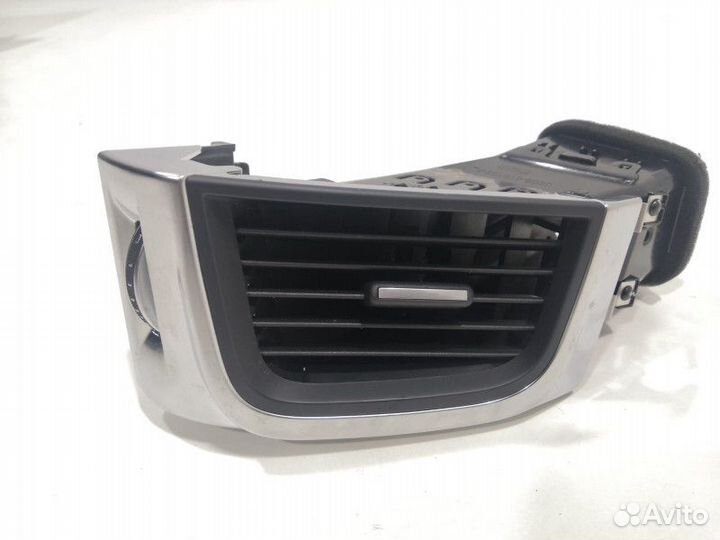 Дефлектор обдува салона правый Jaguar E-Pace 2020